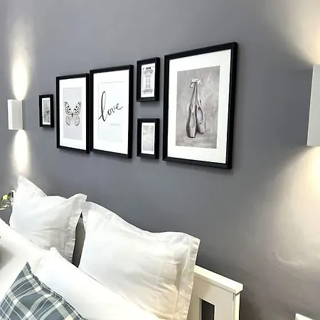 La Casa Del Papa باري