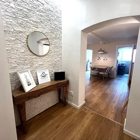 La Casa Del Papa باري